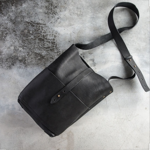 Raven + Lily Handbags - NWT Magnolia leather bag